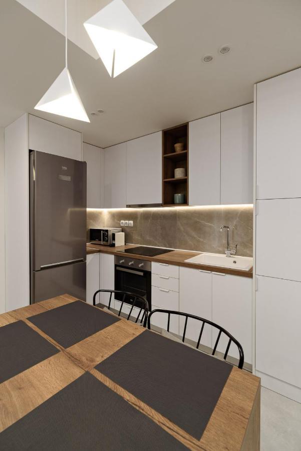 Apartment Blu & Marrone Suites-parking Included