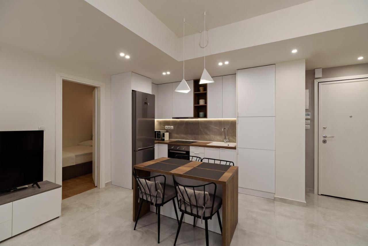 Apartment Blu & Marrone Suites-parking Included