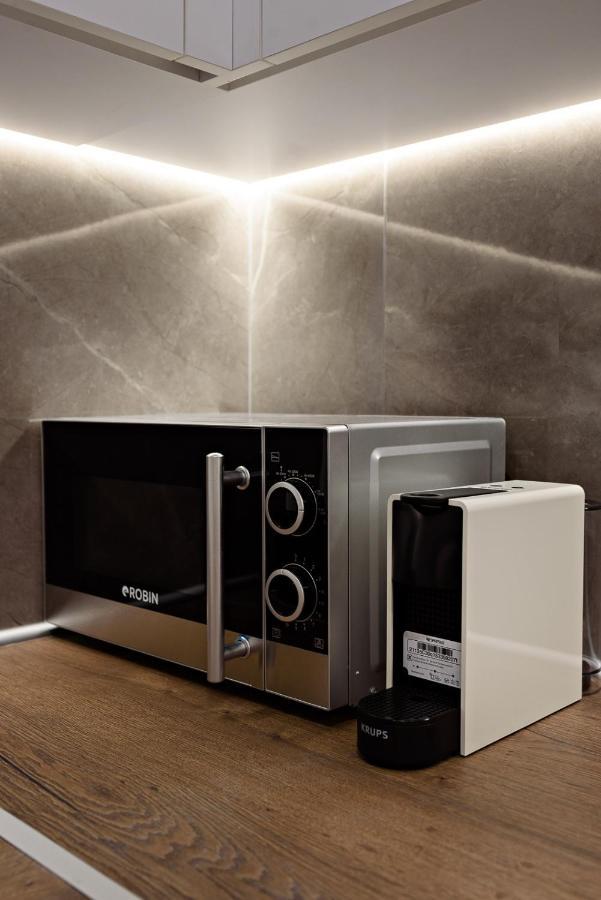 Blu & Marrone Suites-parking Included Soluň