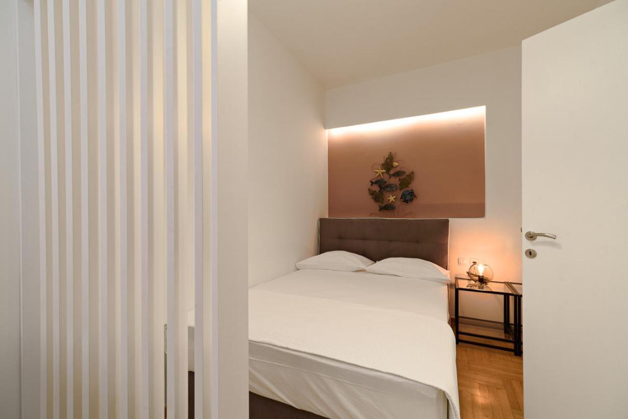 Blu & Marrone Suites-parking Included *